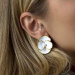 Earrings made of stainless steel with oil dripping flower earrings