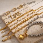 Stainless steel beaded bracelet color-blocked letter metal chain