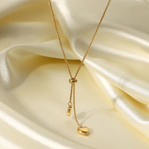 Titanium steel necklace with 14K gold Y-shaped rope chain and two heart-shaped pendant necklaces