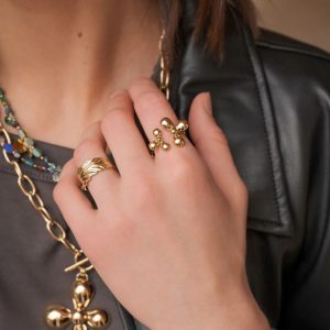 Flower ring stainless steel