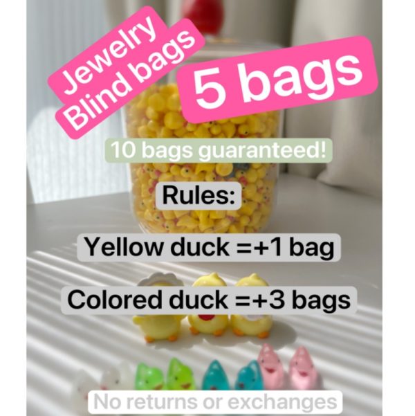 5 BAGS OF DUCK-DUCK- DUCK JEWELRY BLIND BAGS